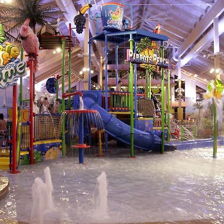 Holiday Inn Fitchburg-Waterpark Einrichtungen foto